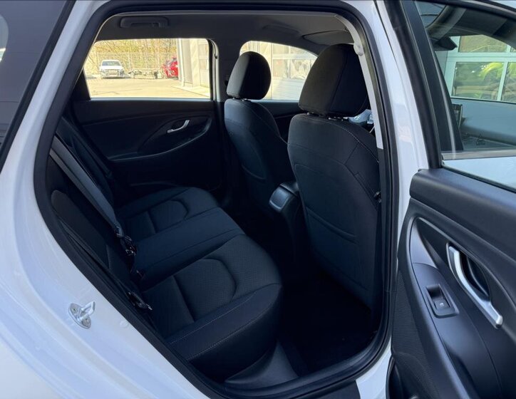 Hyundai i30 Kombi 1,4 l 103 kw