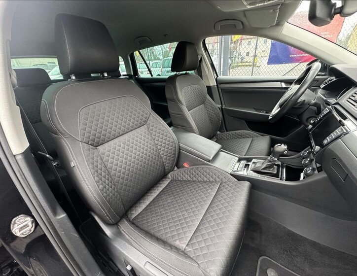 Škoda Superb Kombi 2,0 l 140 kw