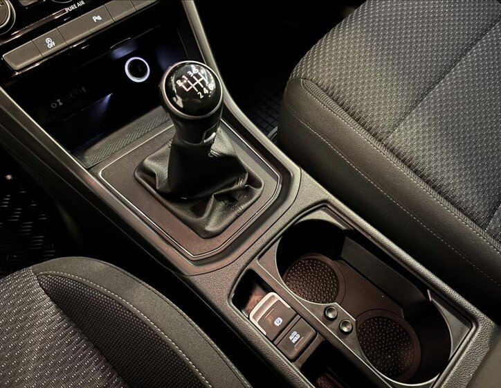 Volkswagen Touran MPV 1,6 l 81 kw