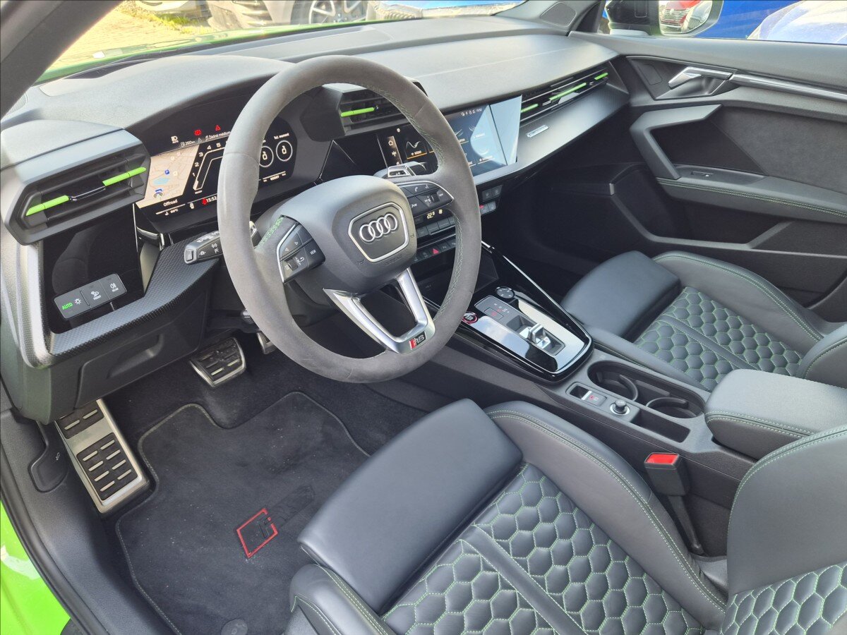 Audi RS 3 Ostatní 2,5 l 294 kw