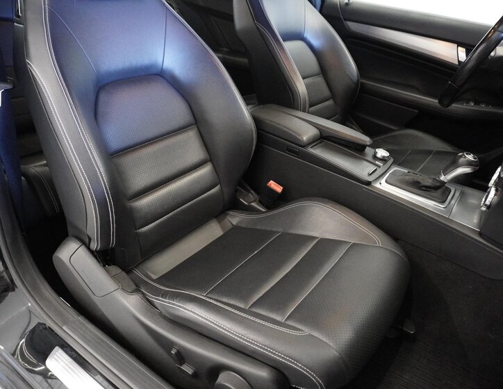 Mercedes-Benz Třídy C Ostatní 3,5 l 228 kw