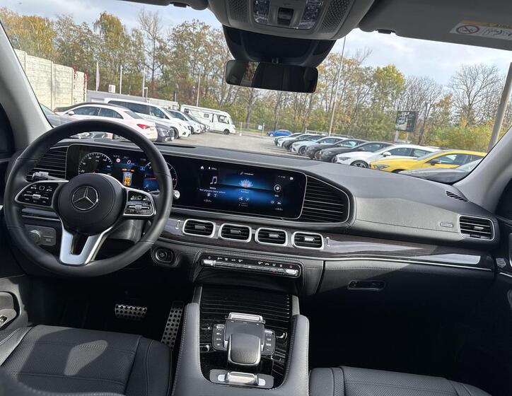 Mercedes-Benz GLS 12