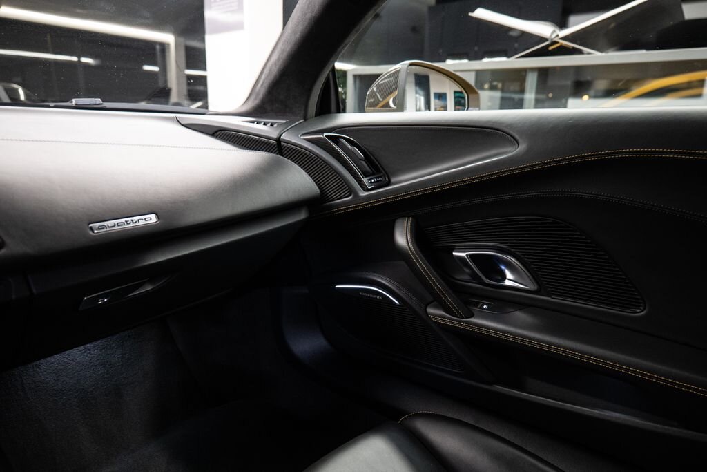 Audi R8 Kupé 5,2 l 456 kw