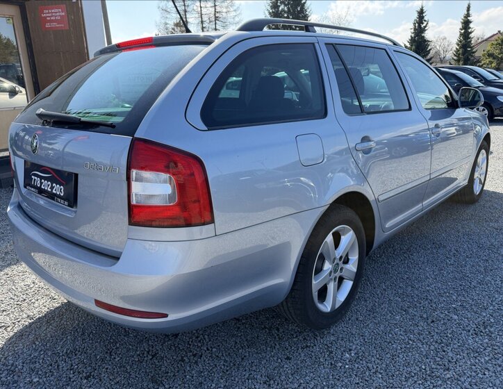 Škoda Octavia Kombi 1,2 l 77 kw