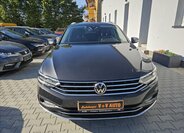 Volkswagen Passat 2