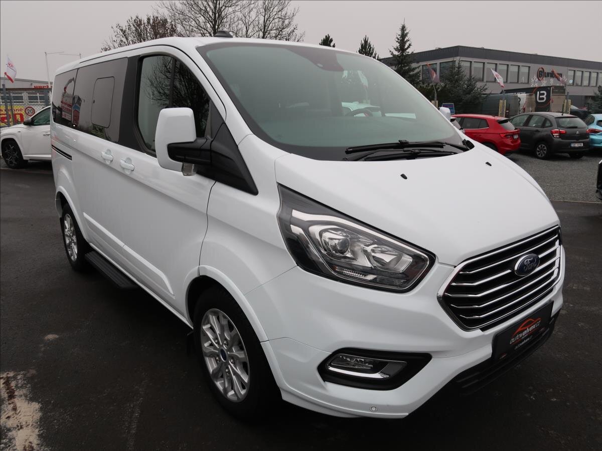 Ford Tourneo Custom