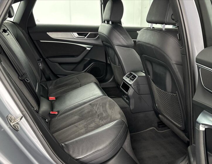 Audi A6 Sedan / Limuzína 3,0 l 250 kw