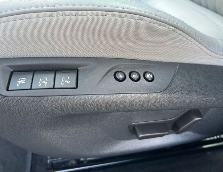 Peugeot 308 Kombi 1,2 l 96 kw