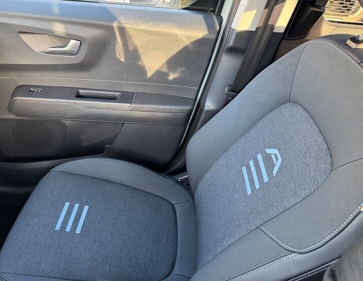 Ford Tourneo Courier VAN-Minibus 999,0 91 kw