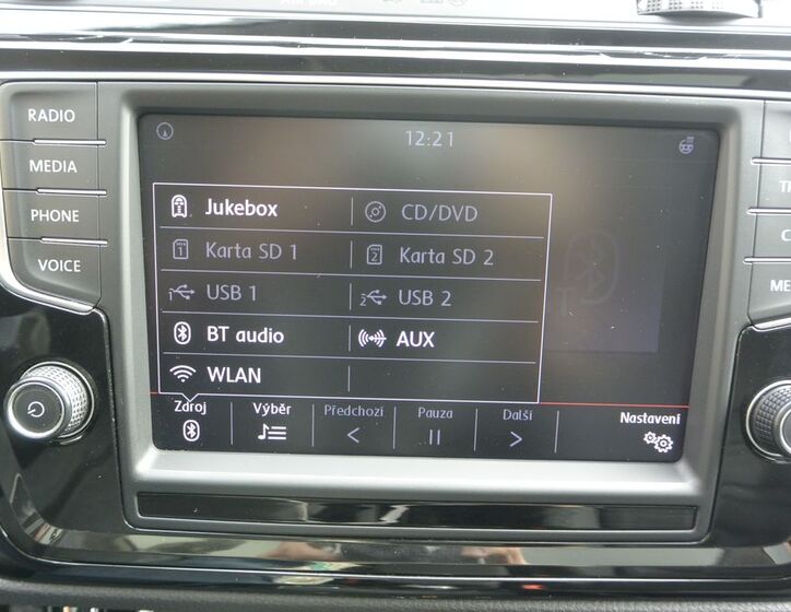 Volkswagen Touran 26