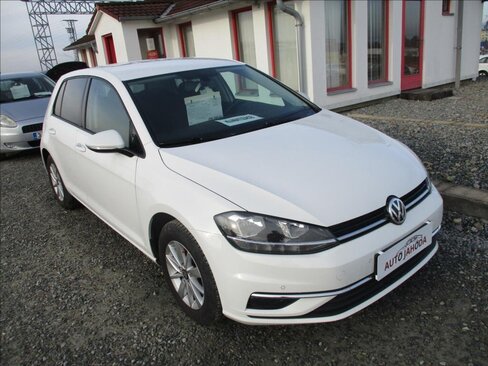Volkswagen Golf Hatchback 999,0 63 kw