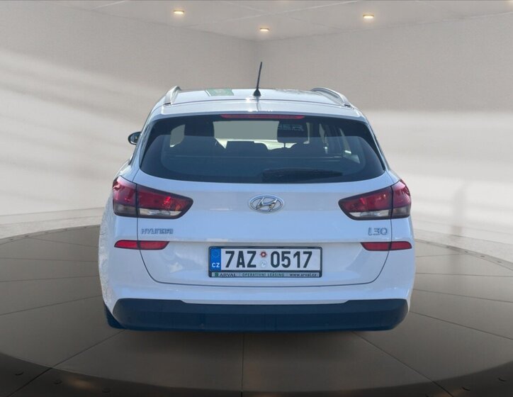 Hyundai i30 Kombi 1,6 l 85 kw