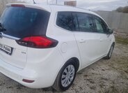 Opel Zafira 4