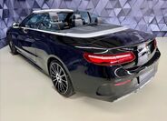 Mercedes-Benz Třídy E 8