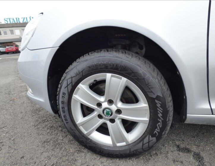 Škoda Octavia Kombi 2,0 l 103 kw