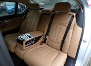 BMW Řada 7 Sedan / Limuzína 3,0 l 195 kw