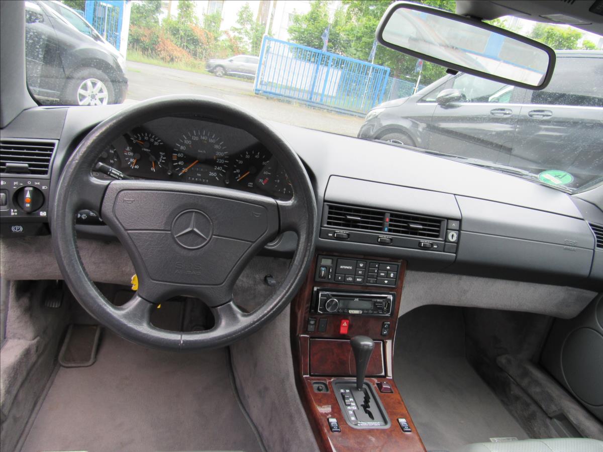 Mercedes-Benz SL
