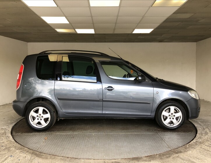 Škoda Roomster 8