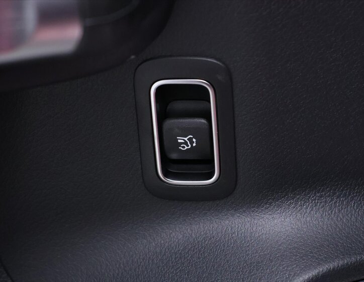 Mercedes-Benz GLB SUV 2,0 l 110 kw