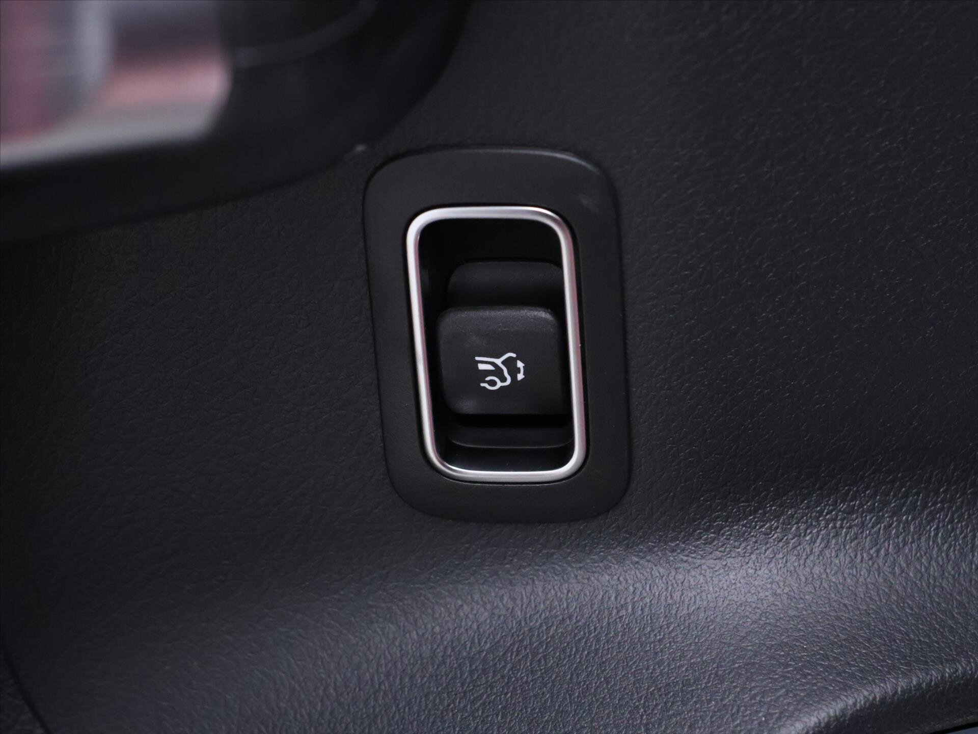 Mercedes-Benz GLB SUV 2,0 l 110 kw