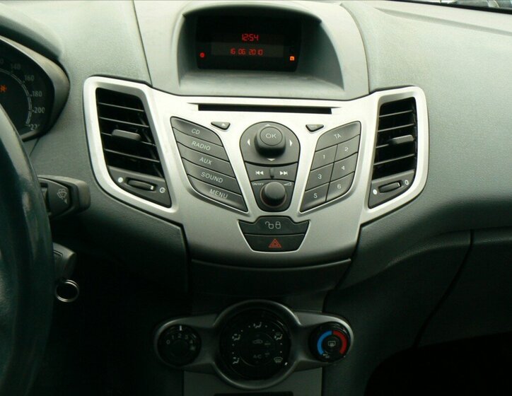 Ford Fiesta Hatchback 1,4 l 50 kw