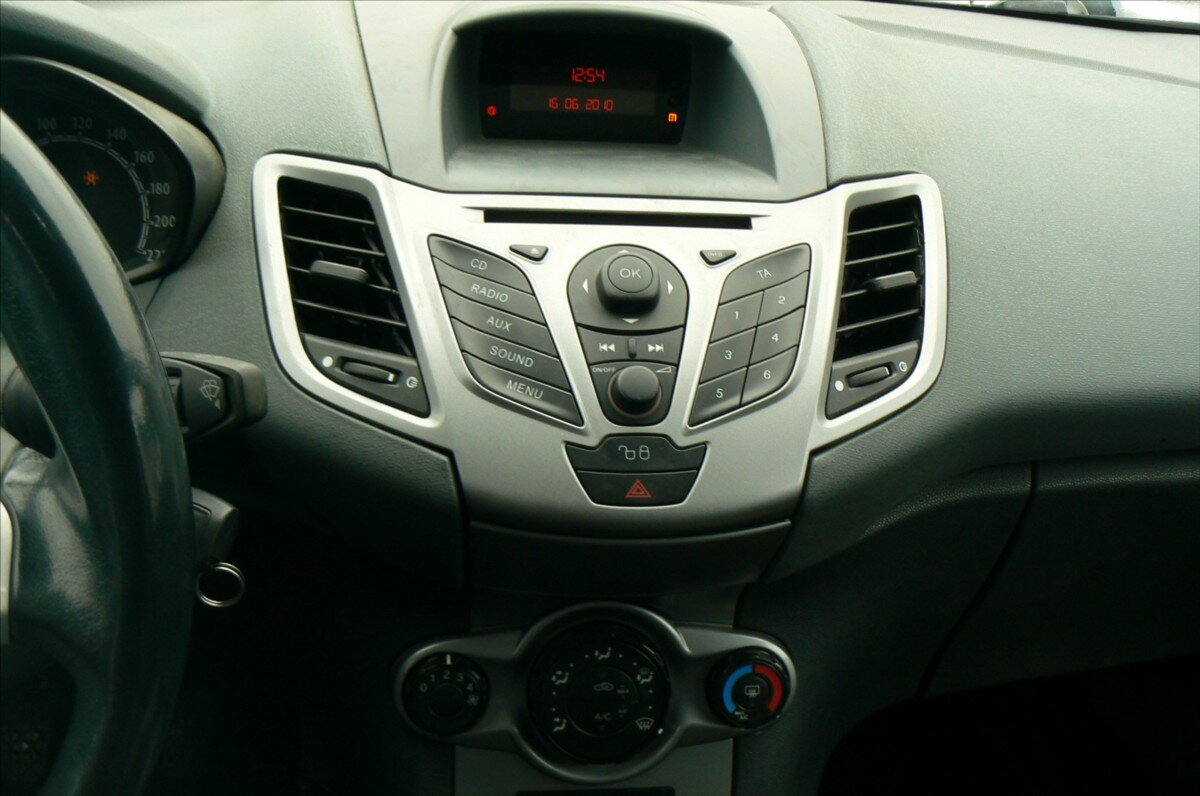 Ford Fiesta Hatchback 1,4 l 50 kw