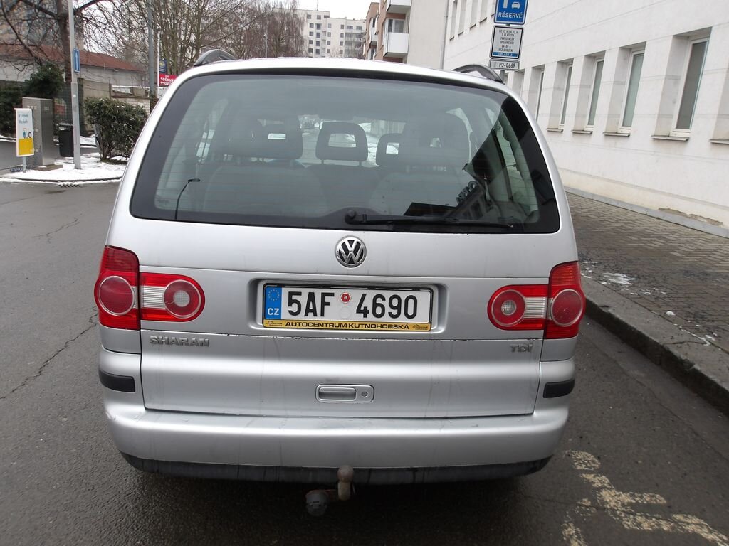 Volkswagen Sharan Kombi 1,9 l 85 kw