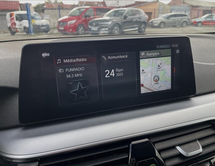 BMW Řada 5 Kombi 2,0 l 140 kw