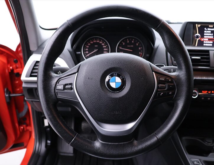 BMW Řada 1 19