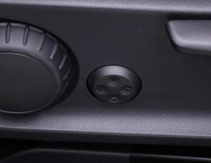 Mercedes-Benz EQA 19