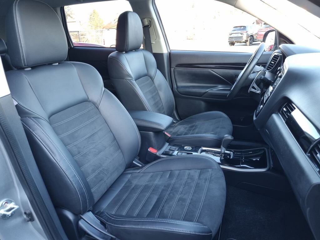 Mitsubishi Outlander SUV / Terénní 2,0 l 110 kw