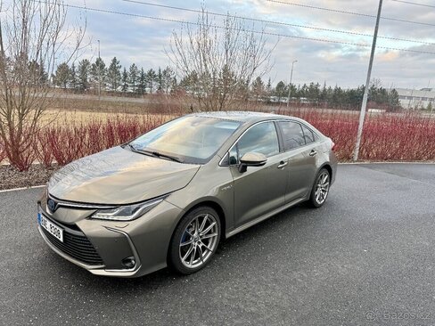 Toyota Corolla Sedan / Limuzína 0,0 72 kw