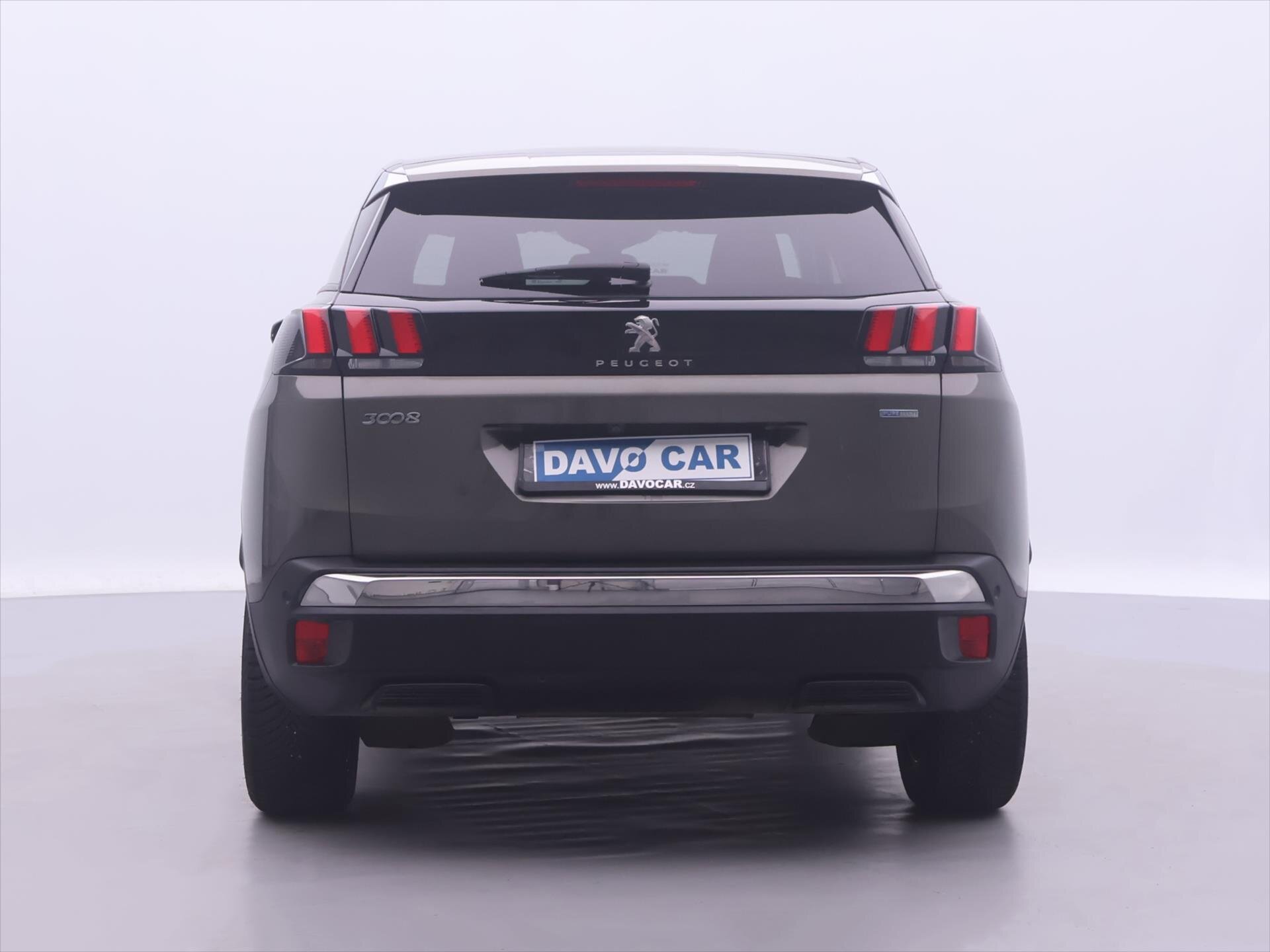 Peugeot 3008 SUV 1,2 l 96 kw