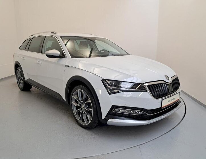 Škoda Superb Kombi 2,0 l 147 kw