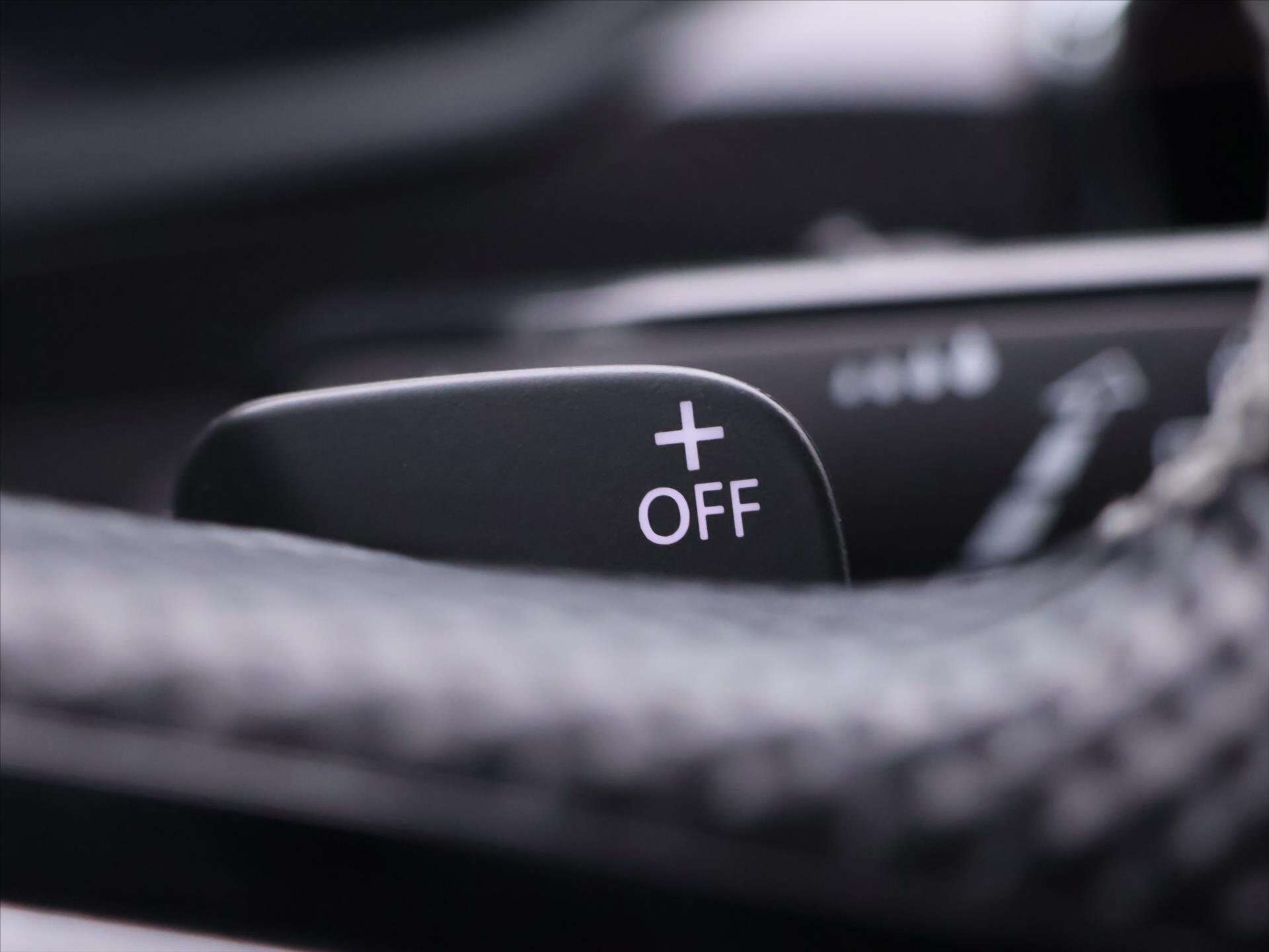 Škoda Superb Liftback 1,8 l 132 kw