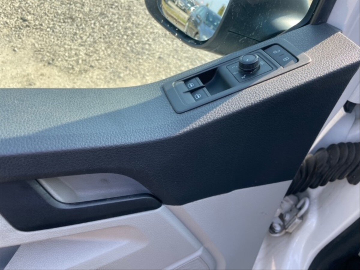 Volkswagen Transporter Skříň 2,0 l 75 kw