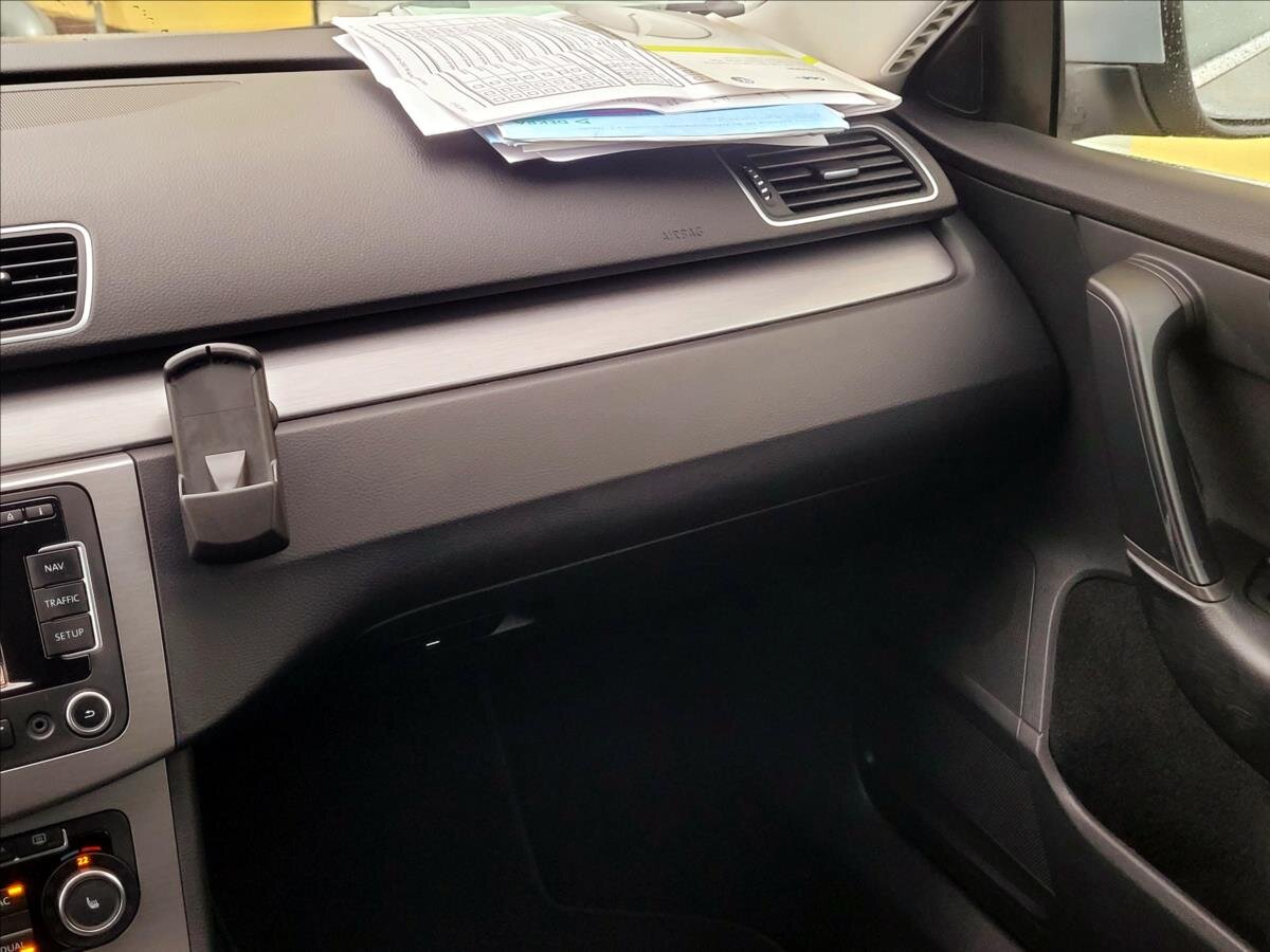 Volkswagen Passat Kombi 1,4 l 90 kw