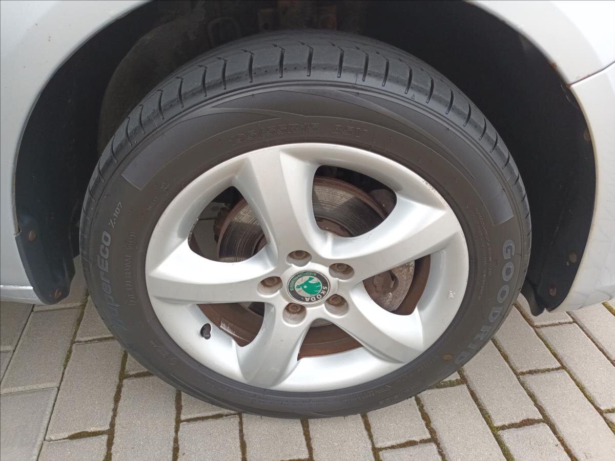 Škoda Fabia Hatchback 1,2 l 44 kw