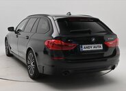 BMW Řada 5 Kombi 3,0 l 195 kw