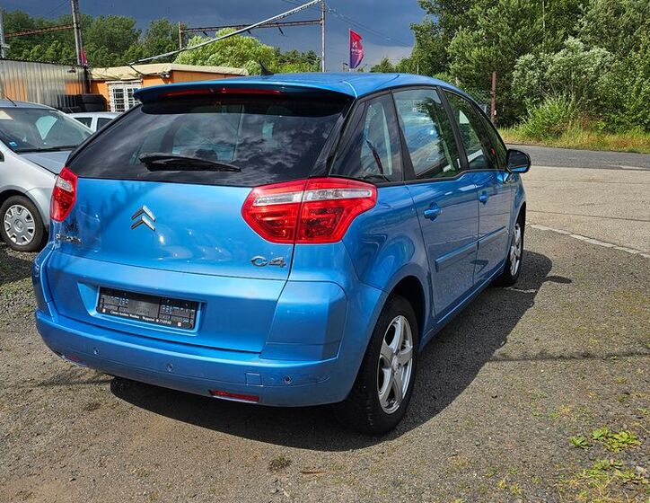 Citroën C4 Picasso 6
