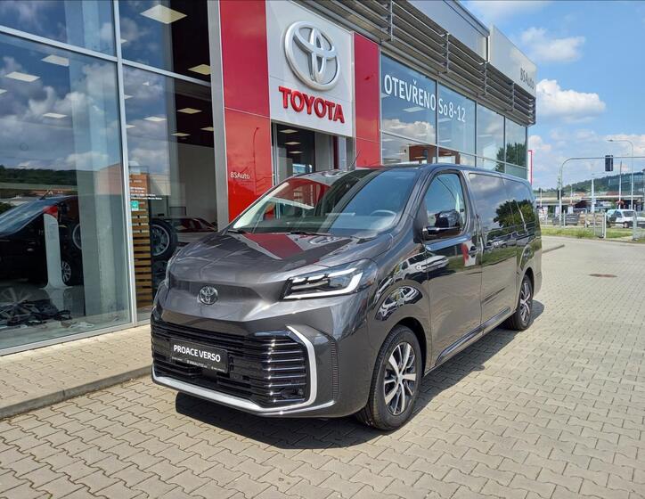 Toyota ProAce Verso 1