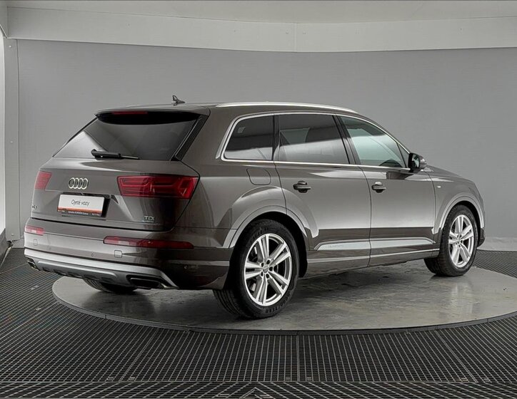 Audi Q7 SUV / Terénní 3,0 l 200 kw