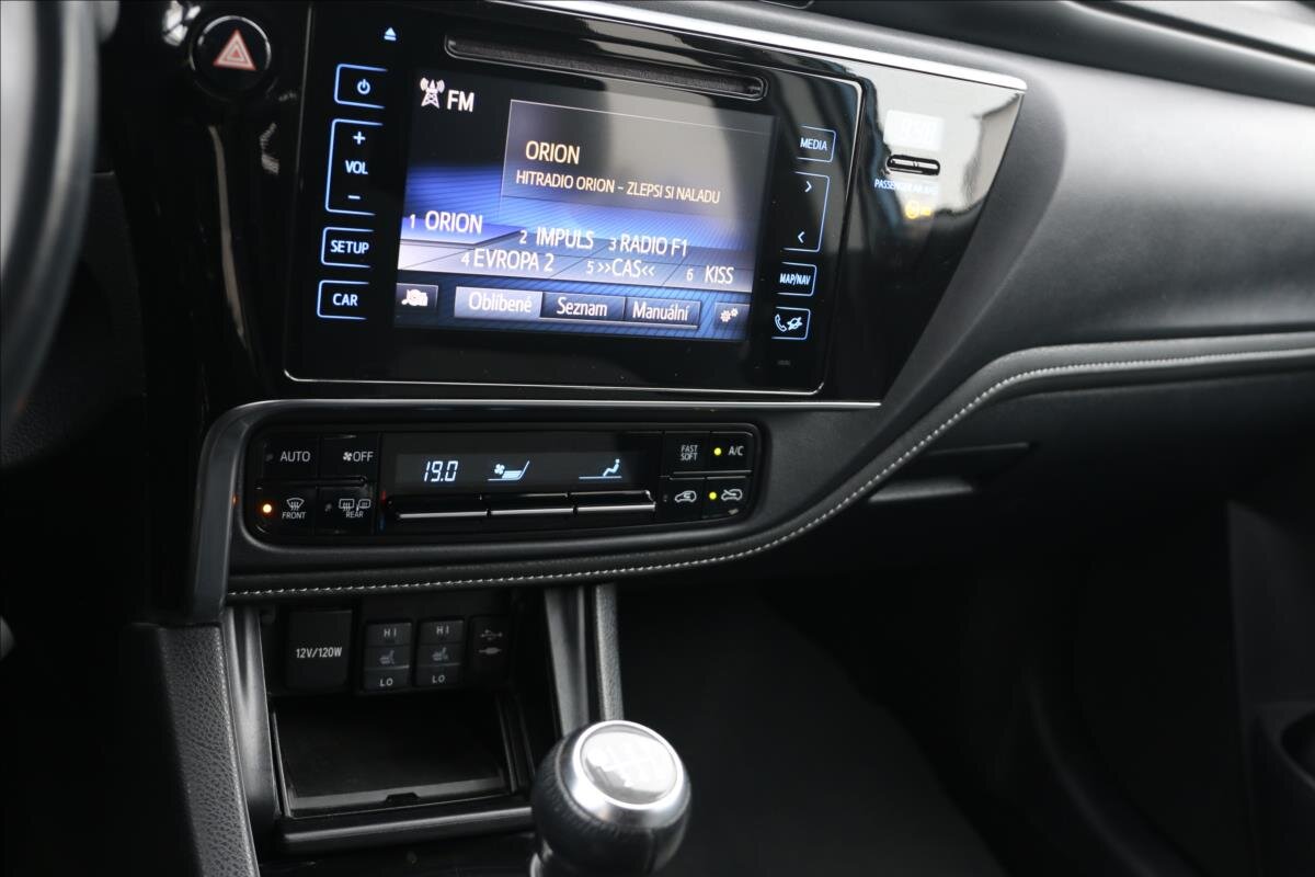 Toyota Auris Kombi 1,6 l 97 kw