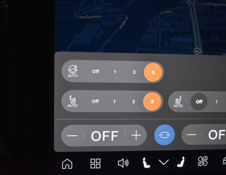 Volvo EX30 SUV / Terénní 0,0 315 kw