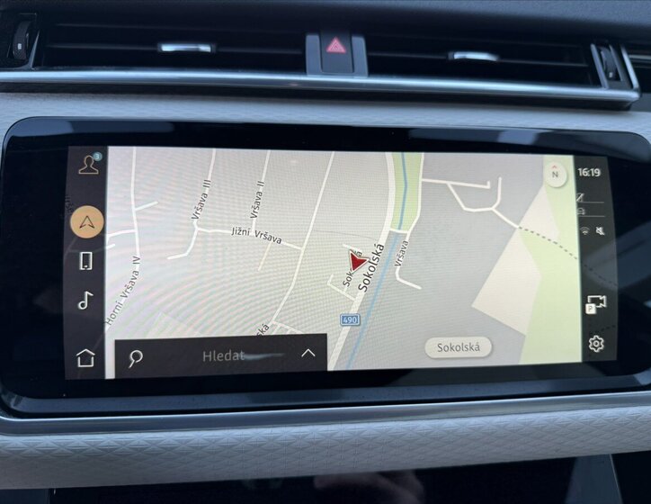 Land Rover Range Rover Velar SUV / Terénní 2,0 l 184 kw