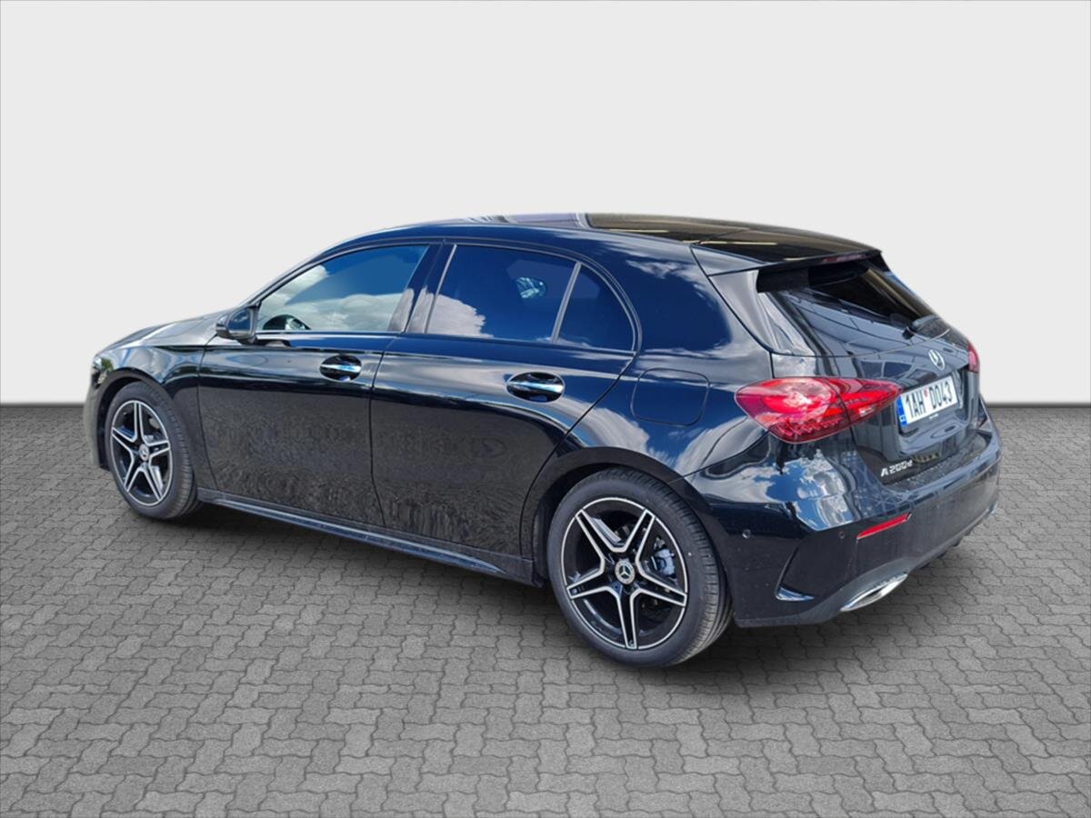 Mercedes-Benz Třídy A Hatchback 2,0 l 110 kw