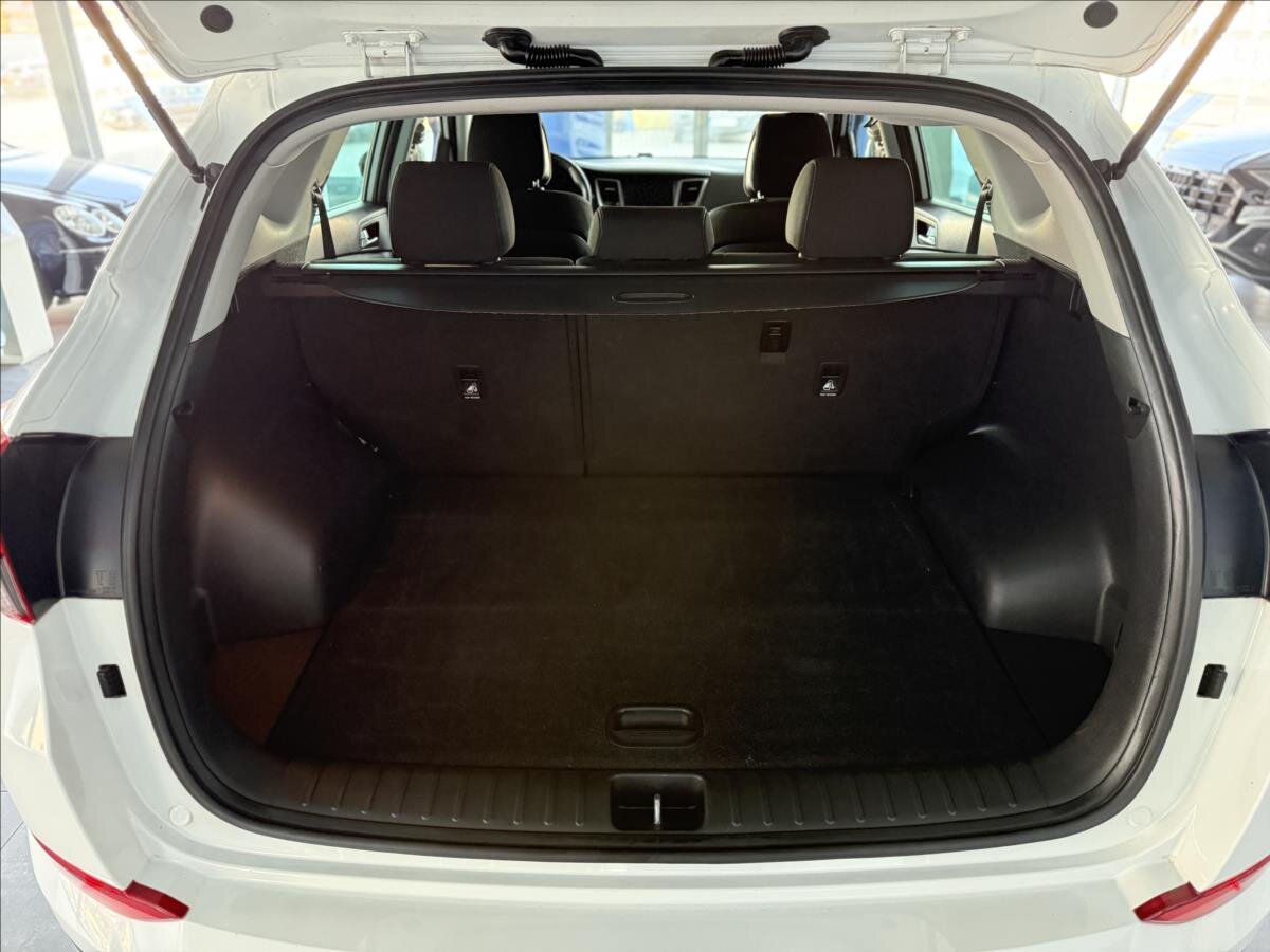 Hyundai Tucson SUV / Terénní 1,7 l 85 kw