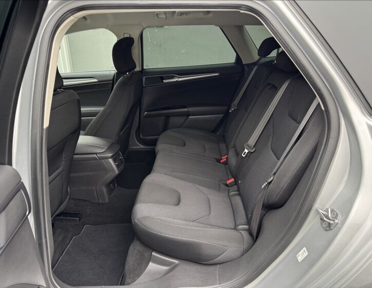 Ford Mondeo Kombi 2,0 l 132 kw