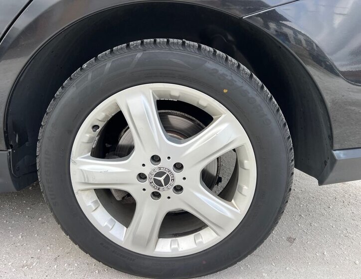 Mercedes-Benz Třídy M SUV / Terénní 3,0 l 190 kw