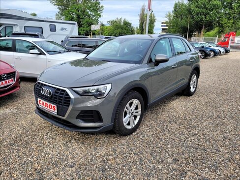 Audi Q3 SUV / Terénní 1,5 l 110 kw